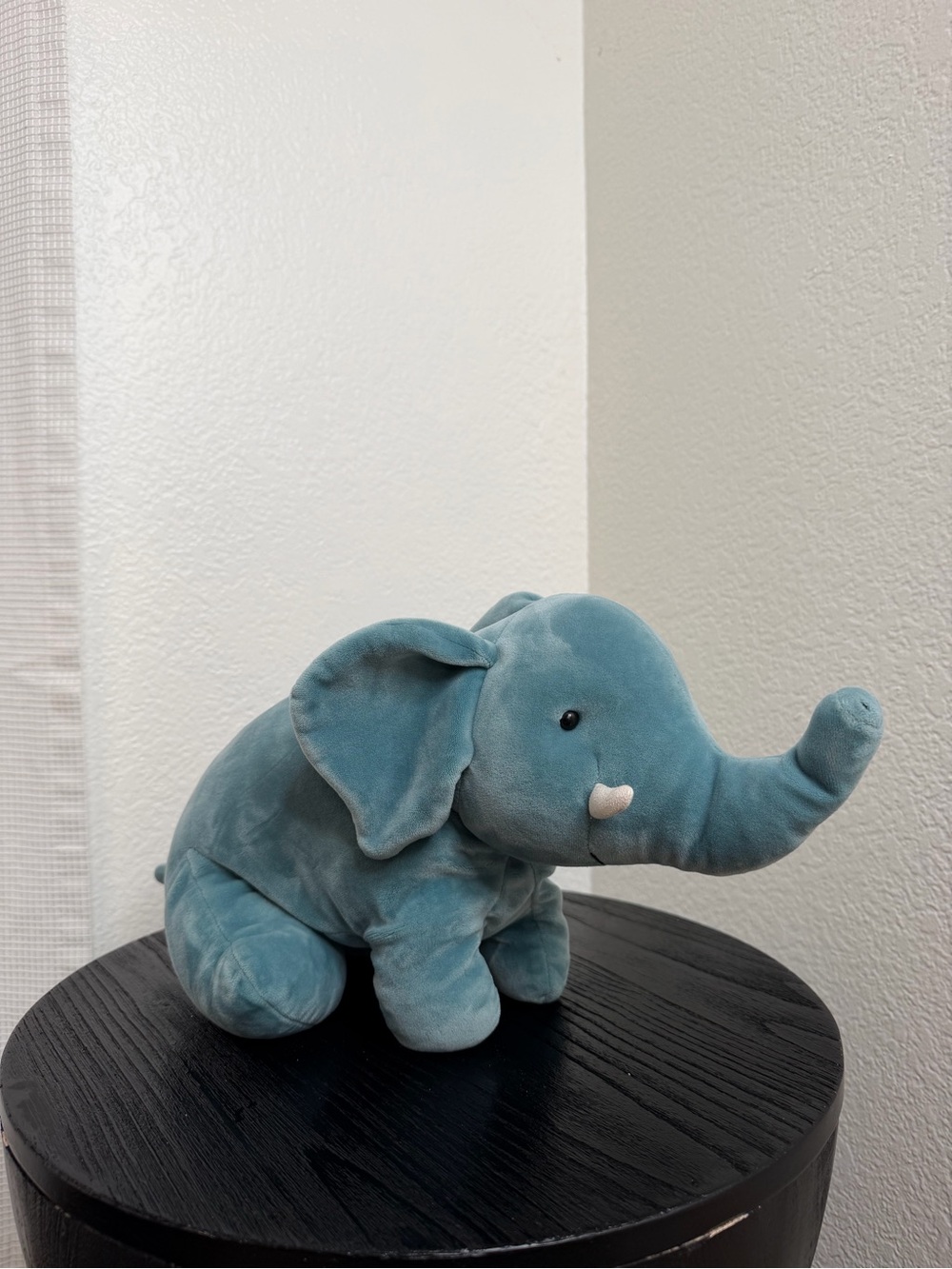 Jellycat Mellow Mallow Elly plush toy